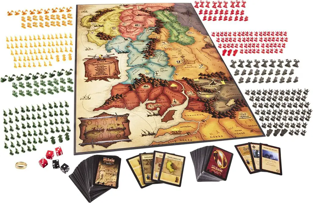 Content of The Lord of the Rings risk game